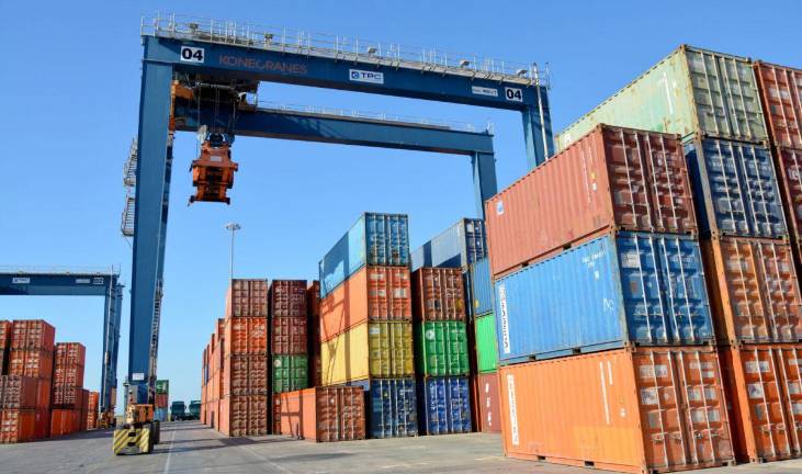 El tráfico de contenedores crece un 38,5% en PortCastelló en un año