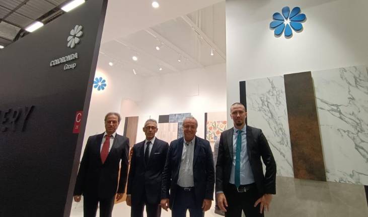 Coloronda arropa sus novedades con un nuevo estand en Bolonia