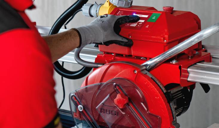 Rubi lanza la nueva cortadora eléctrica DC 250 Smart Advance 1.200