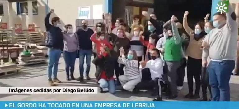 Un almacén de BigMat reparte 8 millones del Gordo de la Lotería entre sus trabajadores