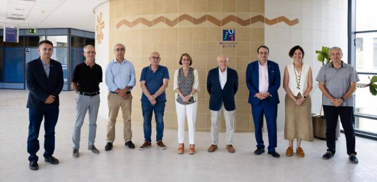 AICE y la UJI continúan su colaboración en ciencia y tecnología de materiales cerámicos y afines