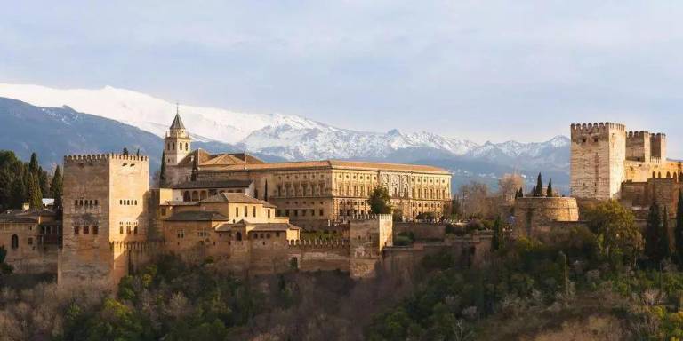 APE Grupo reunirá a jóvenes arquitectos en la Alhambra para reflexionar sobre arquitectura y cerámica