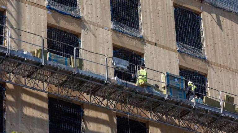 La construcción de viviendas en España marca récord, pero los precios se mantienen disparados