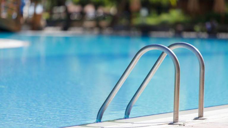 Las actuaciones en piscinas siguen sin estar incluidas en las deducciones fiscales de la renta de este año por rehabilitación energética.