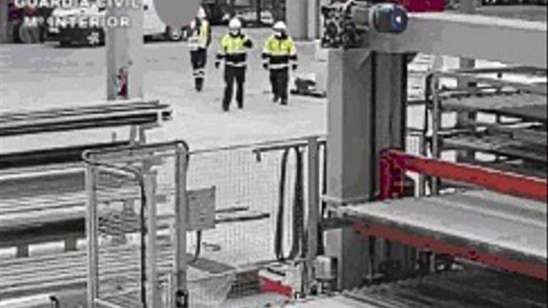 Seis detenidos por robos en dos firmas cerámicas de Moncofa