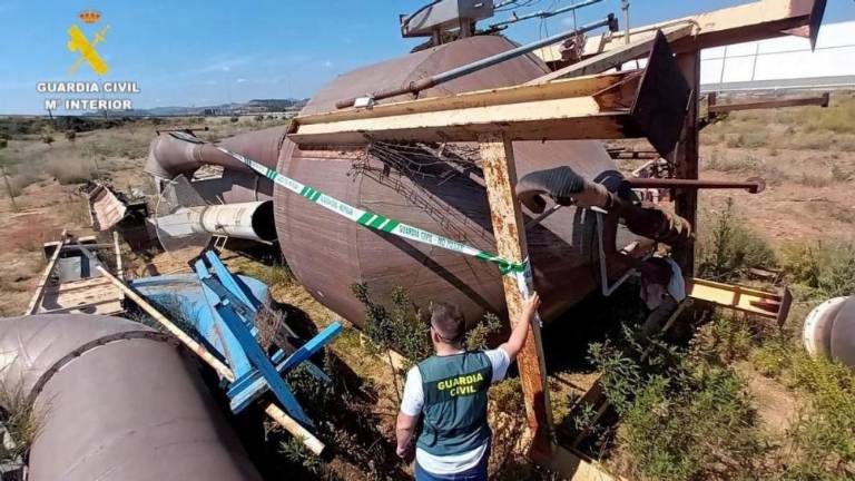 La Guardia Civil detiene in fraganti a dos personas por el robo de maquinaria cerámica en Moncofa