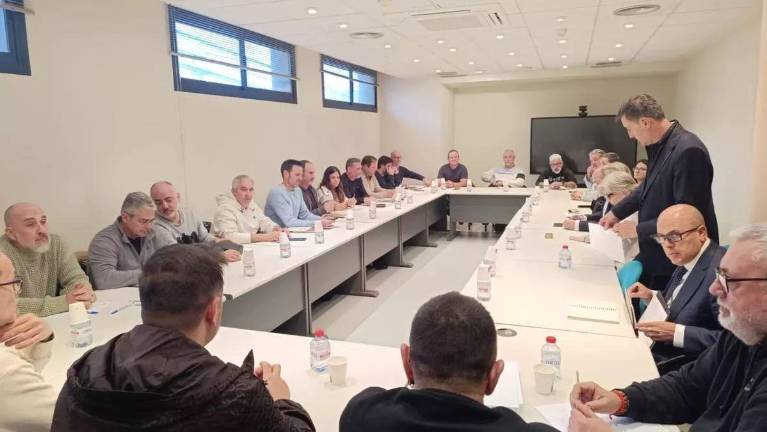 Convenio de la cerámica | Ascer y los sindicatos pactan una subida salarial del 8% en tres años