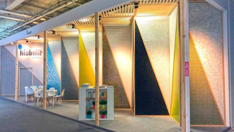 Hisbalit: arquitectura y color en Cersaie 2018