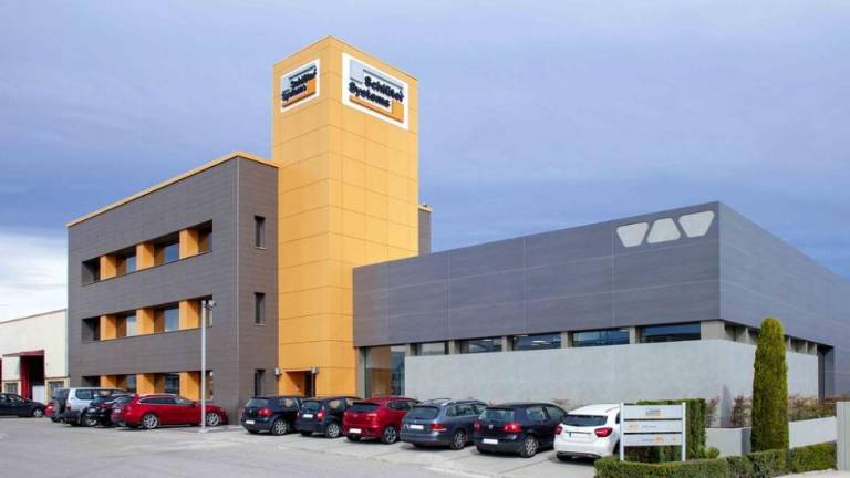 Schlüter-Systems inaugura en Onda un edificio pionero