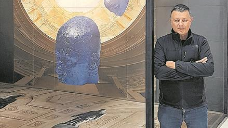 Azuliber fusiona cerámica y arte con Damià Díaz en Portugal