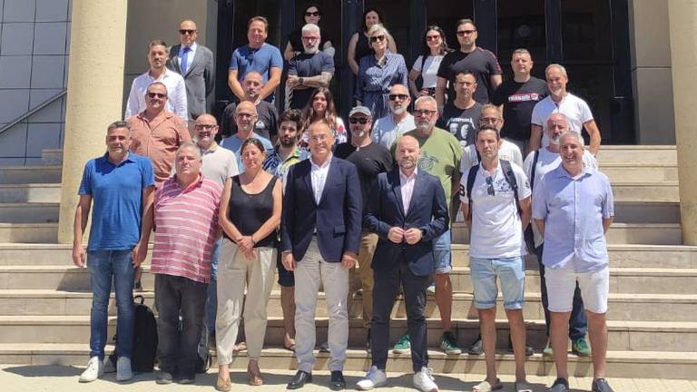 Ascer y los sindicatos CCOO y UGT firman el convenio colectivo del sector cerámico