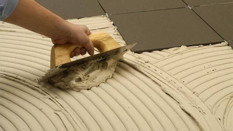 Impulso para crear una norma UNE para la colocación cerámica