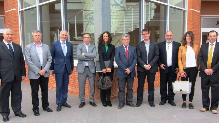 La Comisión Industrial de les Corts visita el ITC