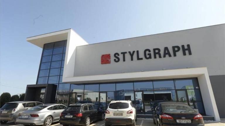 Stylgraph celebra el 10º aniversario en Onda con ‘Essenza italiana’