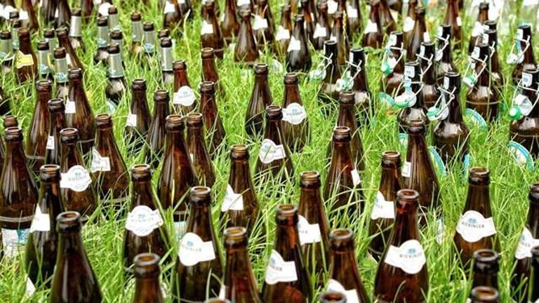 Desechos de la industria cervecera para fabricar aislantes en techos