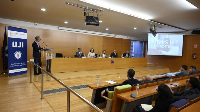 GALERÍA DE FOTOS | Jornada técnica en la UJI del Aula Vittoriano Bitossi de Innovación Sostenible