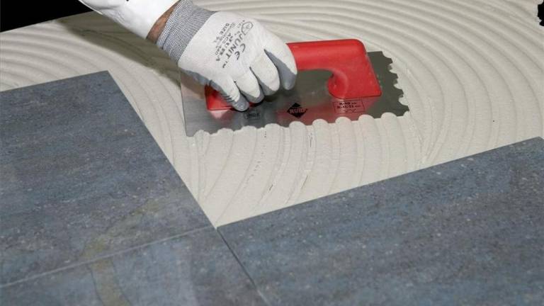 Weber lanza una nueva gama de morteros cola flexibles