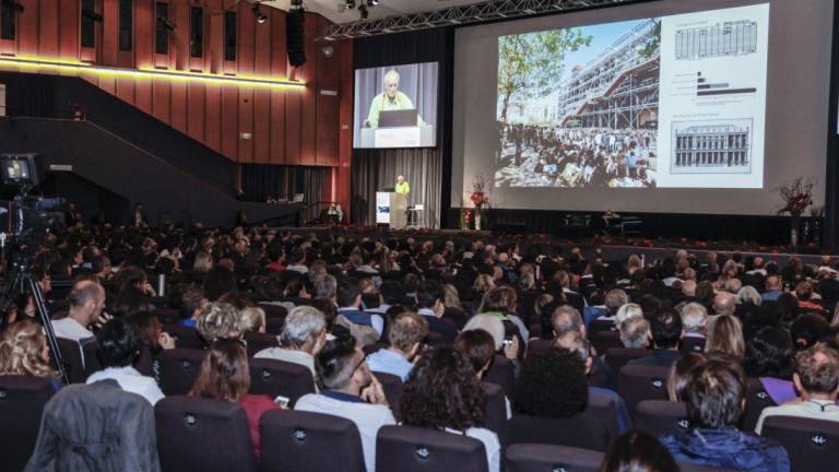 El arquitecto chileno Felipe Assadi, primer invitado de Cersaie 2019