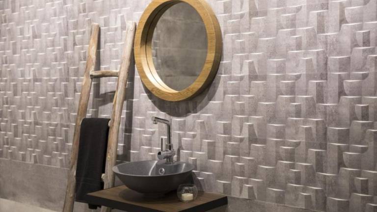 La cerámica 'rompe moldes' y se alinea con las últimas tendencias