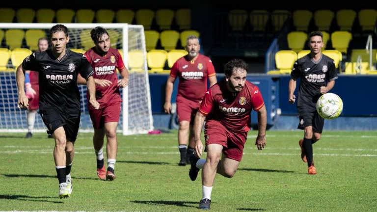 El Estadio de la Cerámica alberga el primer Torneo Ascale para clientes y empleados