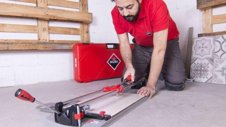 'TS Max', la renovada cortadora cerámica de Rubi