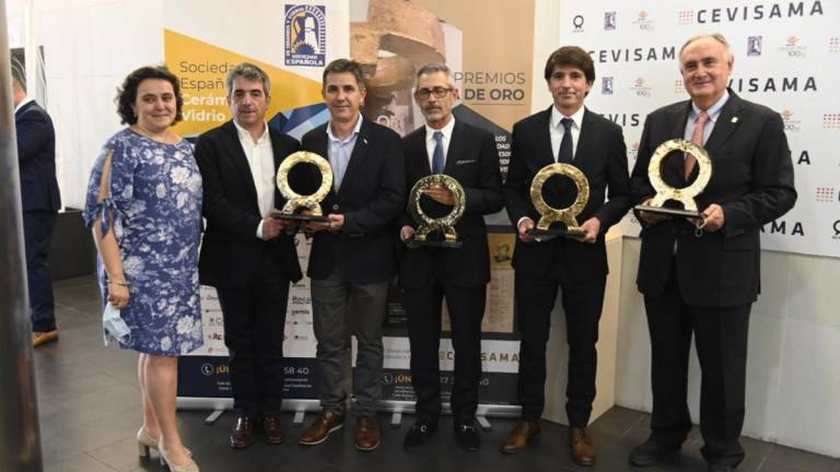 Keros Cerámica, Ferro Spain, Coloronda, Realonda y Aitister logran los Premios Alfa de Oro 2021