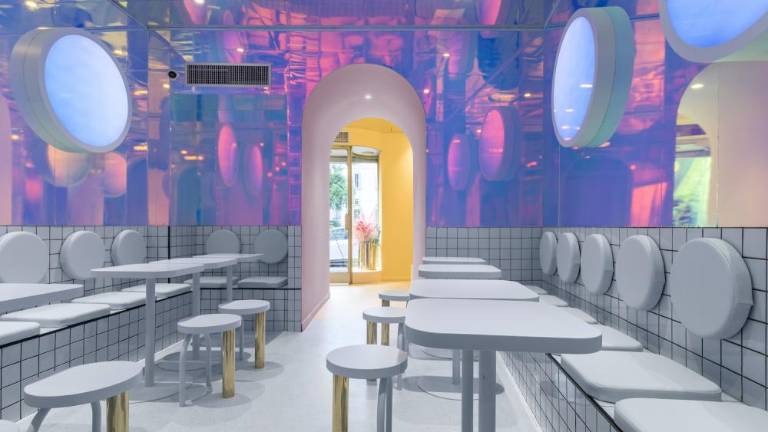 Un restaurante futurista con la cerámica como protagonista
