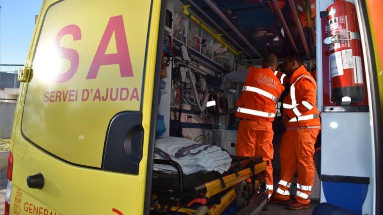 Muere un trabajador en un accidente en una firma azulejera de Llucena