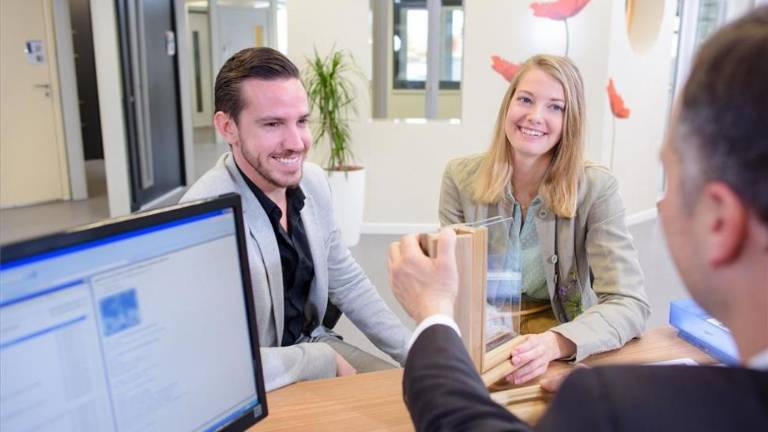 Los clientes particulares ganan peso en las ventas de materiales