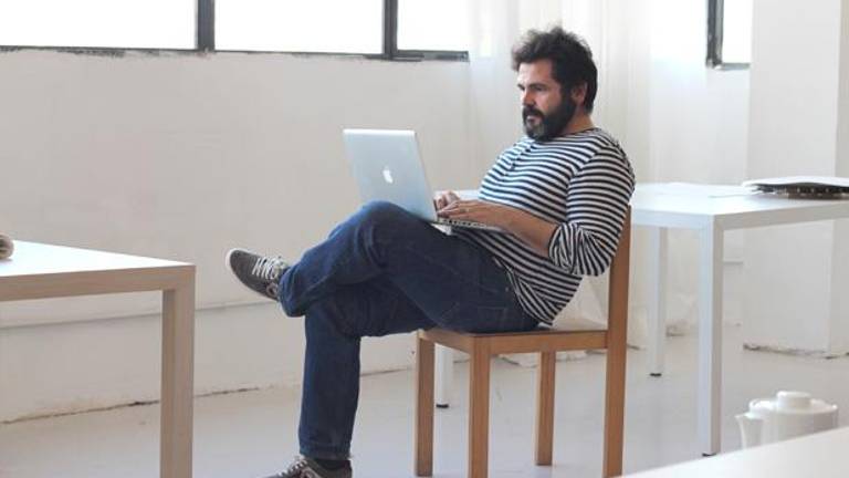 La trasgresión inteligente de Luis Eslava