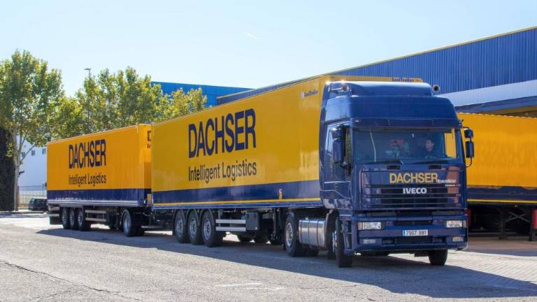 Dachser amplía sus conexiones diarias entre Madrid y Valencia con dos dúo tráilers