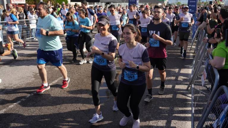 Galería de fotos | Compañías y entidades del sector cerámico, en la Carrera de las Empresas de Castellón