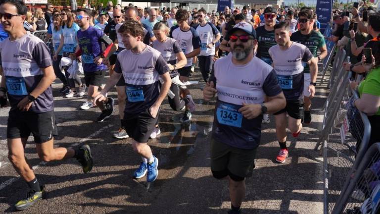 Galería de fotos | Compañías y entidades del sector cerámico, en la Carrera de las Empresas de Castellón