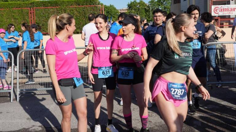 Galería de fotos | Compañías y entidades del sector cerámico, en la Carrera de las Empresas de Castellón