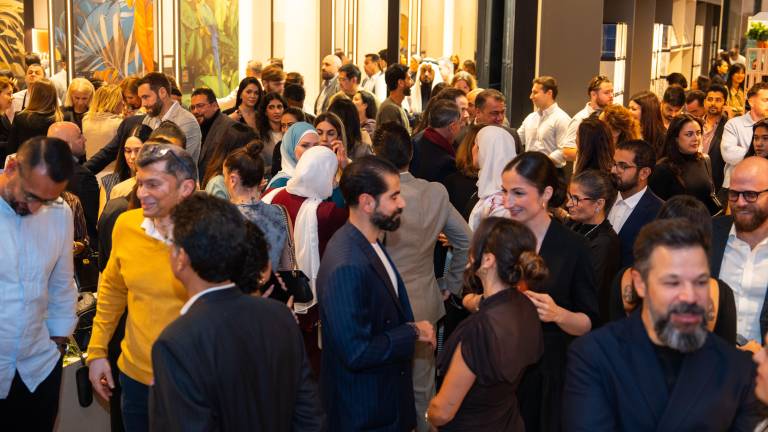 APE Grupo inaugura en Dubái su primera ‘flagship store’ y refuerza su apuesta estratégica por Oriente Medio