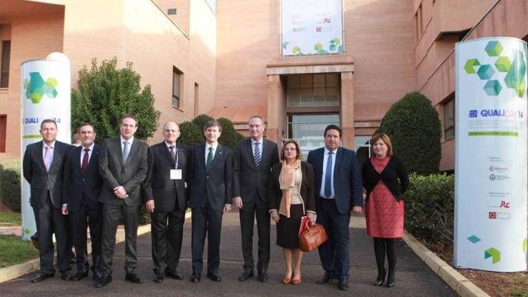 Comienza Qualicer'14, el foro de la excelencia del azulejo