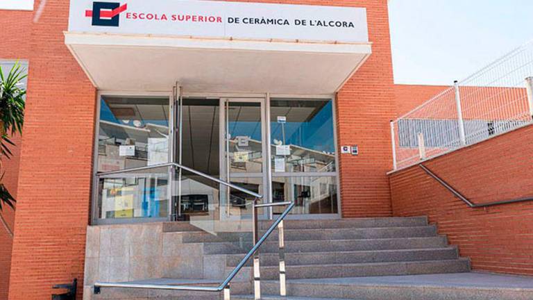 Pamesa dona una máquina industrial Kerajet a la Escola Superior de Ceràmica de l’Alcora