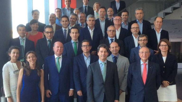 Los esmaltes españoles, 'viento en popa' en el primer trimestre