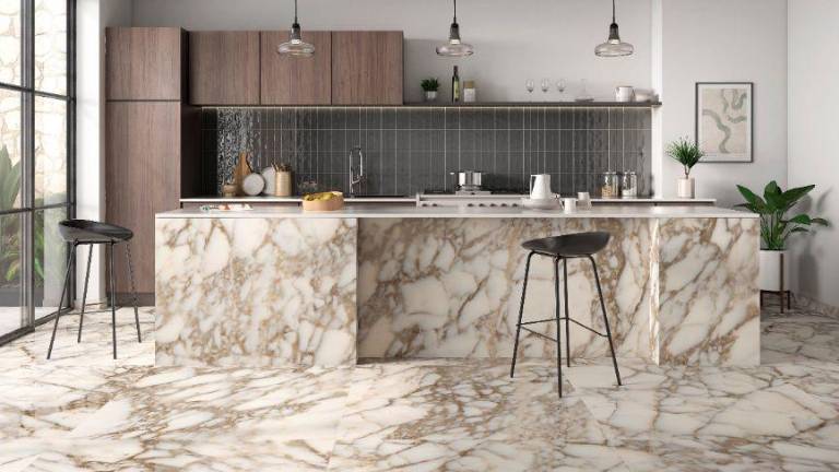 Pamesa recrea en Bolonia un hotel con esencia cerámica