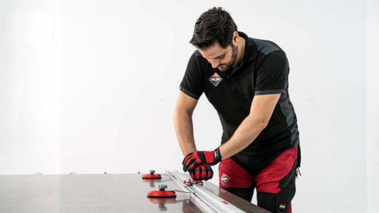Rubi diseña la Slim Cutter Plus para un corte más eficiente de grandes formatos