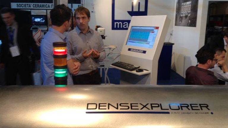 Macer e ITC presentan en Tecnargilla la máquina Densexplorer