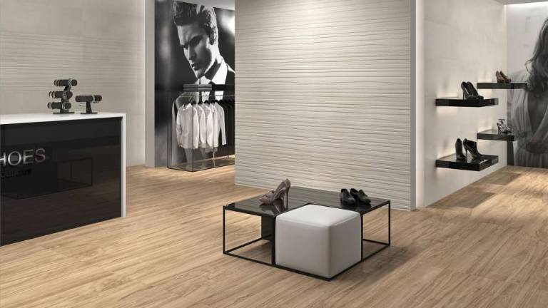 Grupo Azulev abre su abanico decorativo en Cersaie