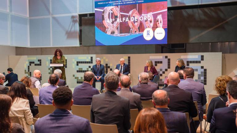 Medio siglo de los Premios Alfa de Oro: estas son las empresas cerámicas más premiadas del palmarés