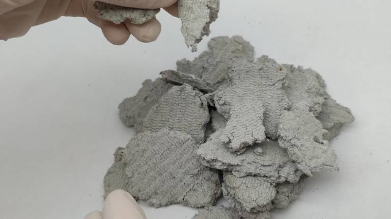 Exploran nuevas sinergias sostenibles entre el sector papelero y el cerámico