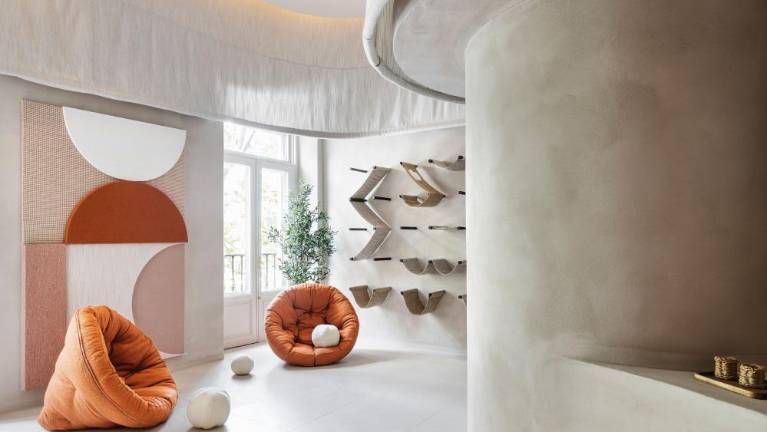 Saloni lanza su colección Essence en Casa Decor