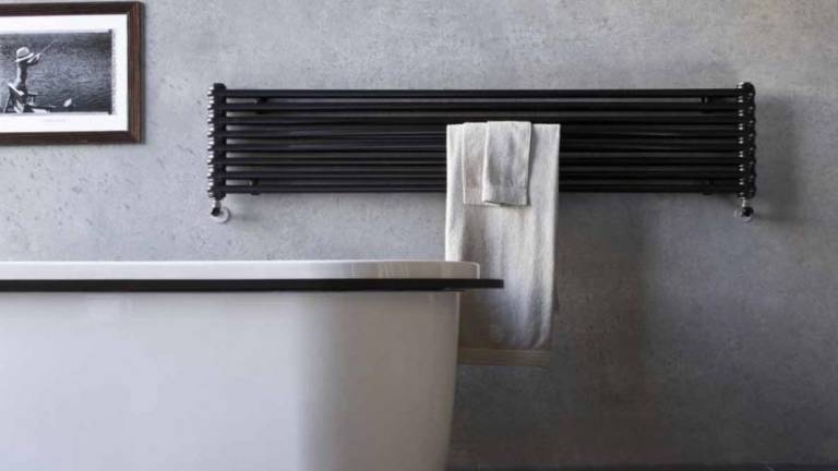 El clasicismo renovado del radiador toallero 'Cruise'