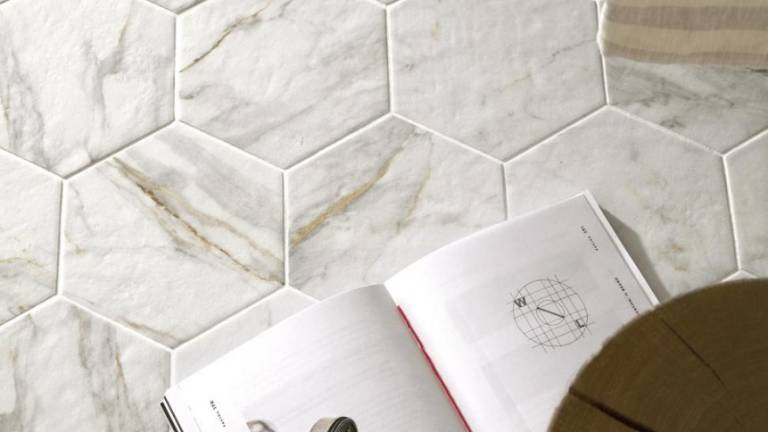 Azulejos hexagonales: grandes protagonistas del interiorismo