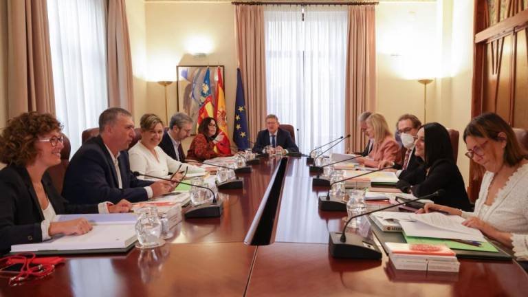 Puig ofrece la «participación activa» del Consell para la compra común de gas en el azulejo