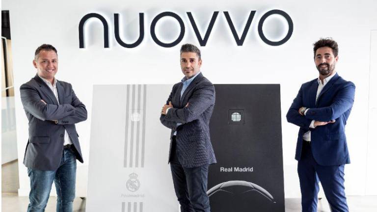 El Real Madrid estrena nuevo comercializador para sus platos de ducha oficiales