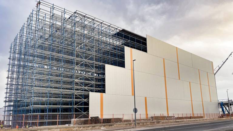 Grupo La Plana, Control Ceramics, Grupo BdB, el nuevo edificio Alinghi y Gresmanc Group, en las noticias más leídas de la semana